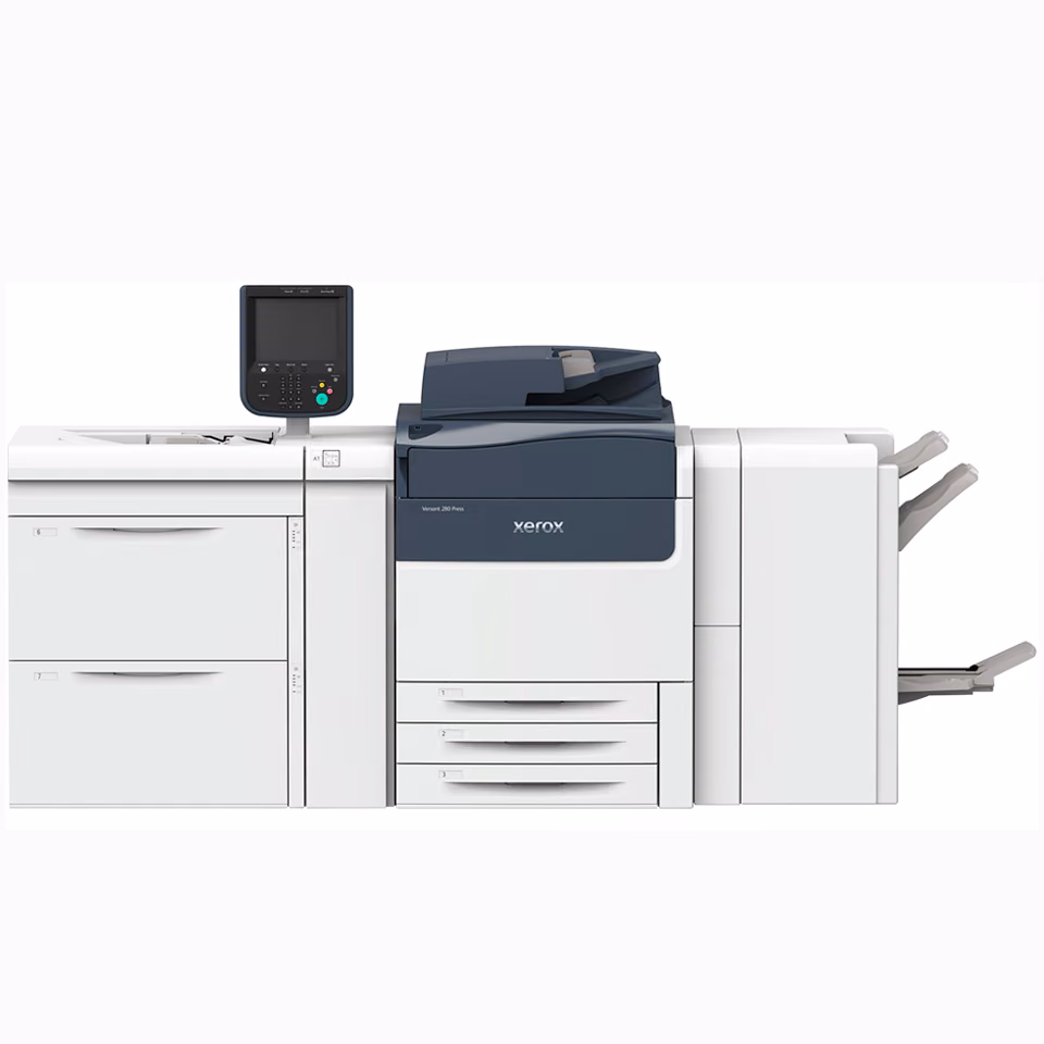 Xerox Versant 180 z arkuszem SRA3 na wyjściu